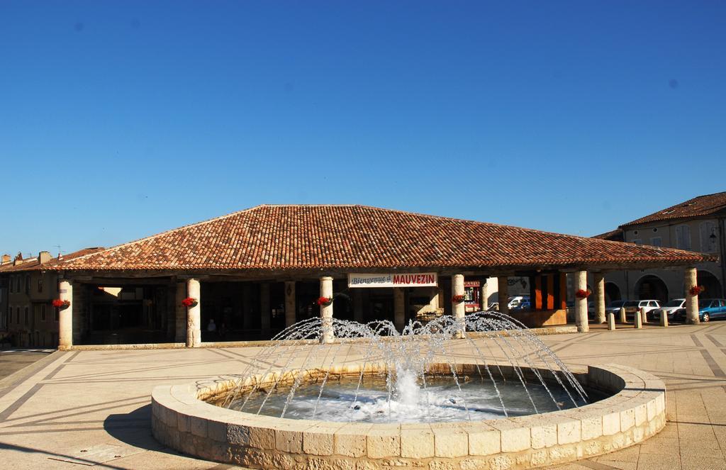 Vvf Gers Gascogne Hotel Mauvezin  Exterior photo